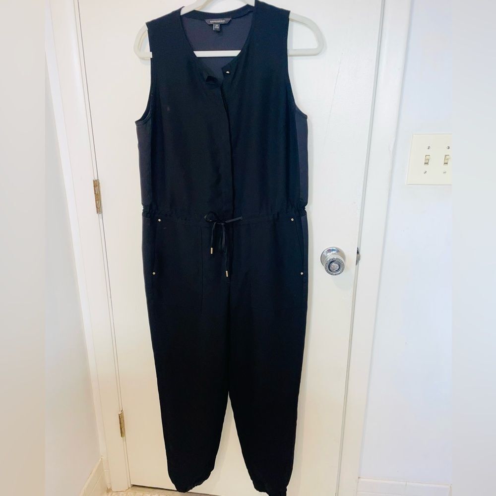Banana Republic Black Side Stripe Sleeveless Cropped Jumpsuit sz 10 comfy lounge